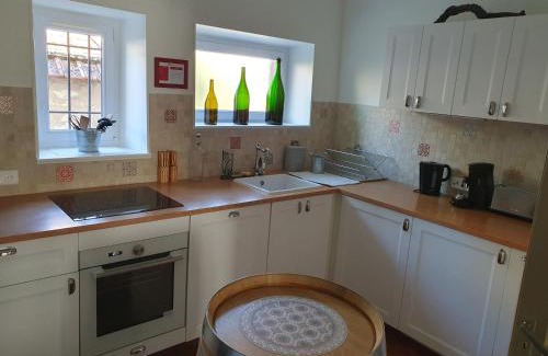 Deux Rivieres Maison | Vitis Vinifera
