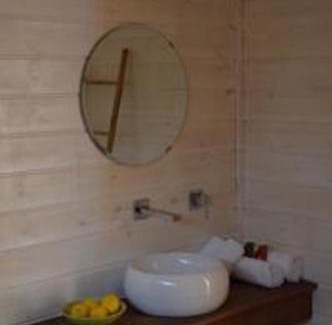 Beit Hillel Station Balnéaire | Vitrage Holiday Village and Spa