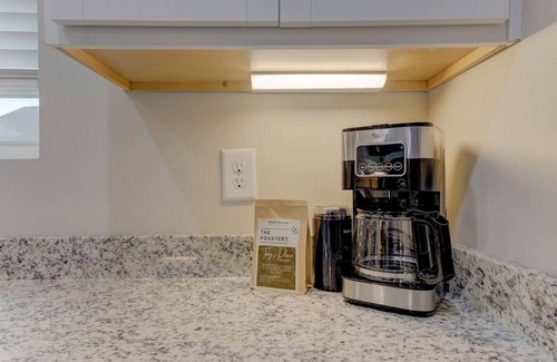 Cayce Maison | Viva Verde by Heartwood | 10 Mins to Downtown