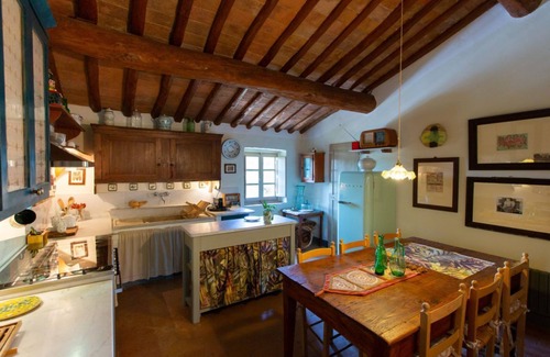 Poggiarello Appartement | Vivaia: eclectic rural retreat