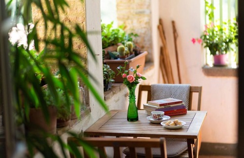 Poggiarello Appartement | Vivaia: eclectic rural retreat