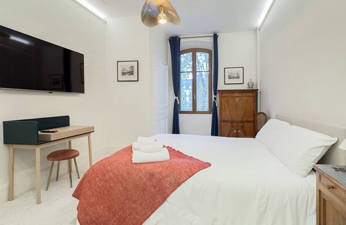 Thermal Maison | Suite Vivaldi, 2 chambres, balcon sur Square
