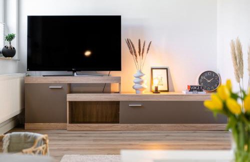 Dangast Appartement | VIVID - Ideal für 4 - Strandnähe mit 2 Terrassen - 2 SZ & WZ