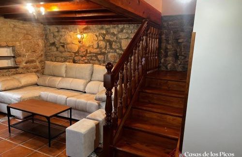 Penamellera Alta Chalet De Ski | Vivienda vacacional El Cau - Casas de Los Picos