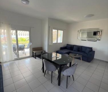 Kalyves Polygyrou Maison | VK Beach House