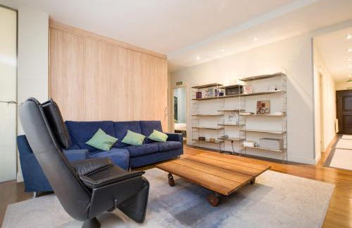Castanos Appartement | Volantin Apartment