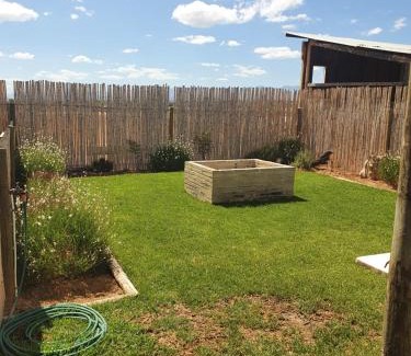 Oudtshoorn Appartement | Volgenoeg Self Catering Cottage