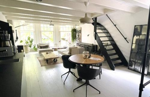 Leeuwarden Appartement | Volledige bovenwoning binnenstad