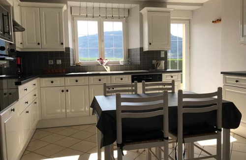 Le Val-d'Ajol Maison | VOSGES: Belle ferme rénovée, classée 4 étoiles, au calme, piscine privée
