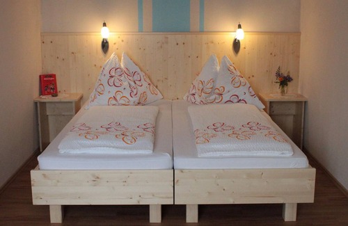 Gnesau Sonnleiten Appartement | Vrbo Property