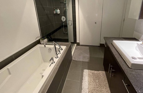 Rosemont-La Petite-Patrie Appartement | Vrbo Property