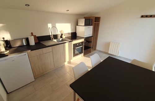 Bournezeau Appartement | Vrbo Property
