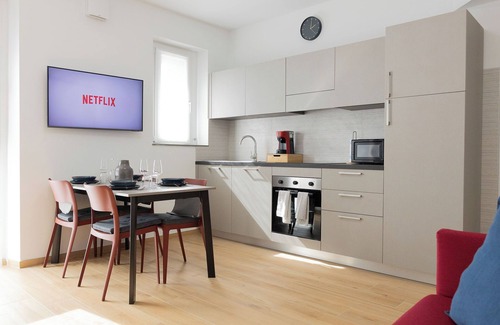 San Bonico Appartement | Vrenozi Home *2km HighwayA21/Private Parking