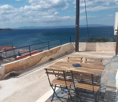 Voies Appartement | Vrontas House