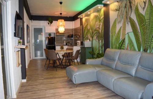 Arecibo Pueblo Appartement | VSS Tropical Oasis in Arecibo - Modern Comfort & Island Vibes