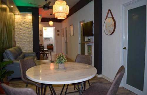 Arecibo Pueblo Appartement | VSS Tropical Oasis in Arecibo - Modern Comfort & Island Vibes