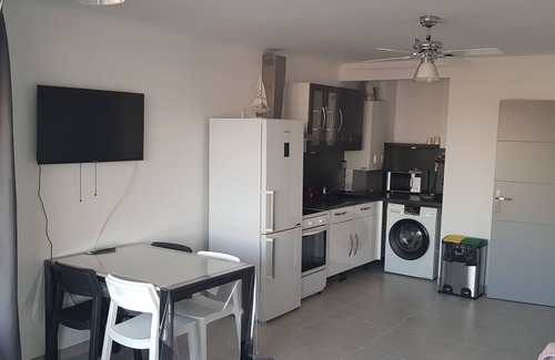 Le Port Appartement | Vue exceptionelle ! mer-port- esplanade Oniria !