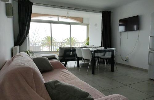 Le Port Appartement | Vue exceptionelle ! MER-PORT-esplanade Oniria !