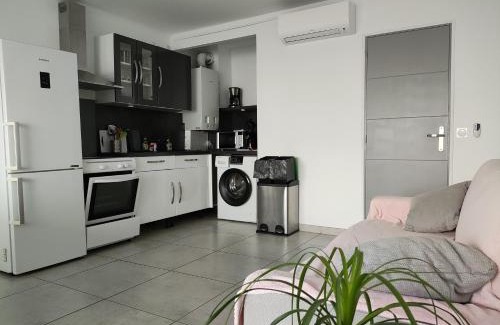 Le Port Appartement | Vue exceptionelle ! MER-PORT-esplanade Oniria !