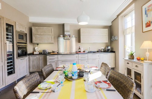 Jean-Medecin Appartement | VUE MAGENTA AP4188 by Riviera Holiday Homes