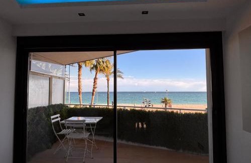 Cros-de-Cagnes Appartement | Vue mer exceptionnelle plage parking