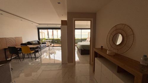 Cros-de-Cagnes Appartement | Vue mer exceptionnelle plage parking