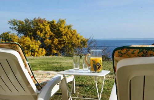 Santa-Severa Appartement | Vue sur mer - Appartement Les Pins