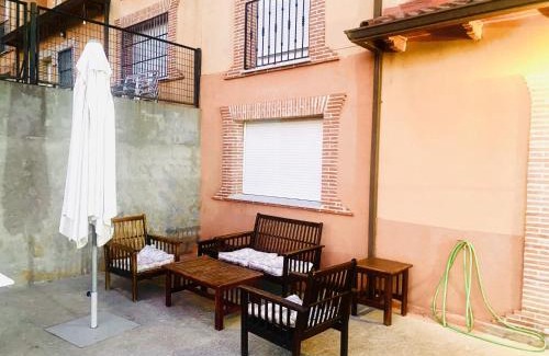 Poyales del Hoyo Maison | VUT LA TABERNA I