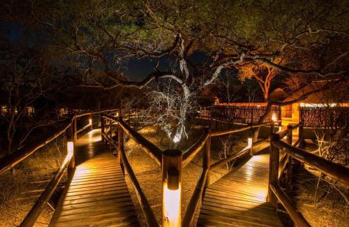 Thorny Bush Game Reserve Hôtel | Vuyani River Lodge