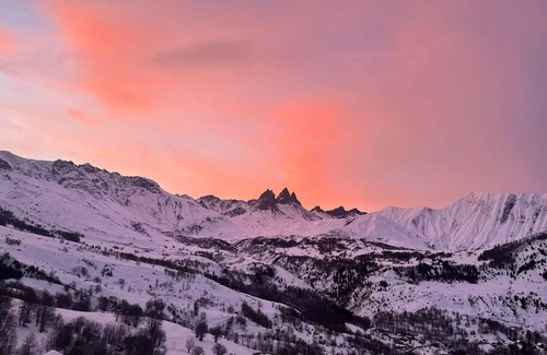 Albiez-le-Vieux Appartement | VVF Albiez-Montrond Maurienne - Large 2-room apartment for 6 people + 1 baby