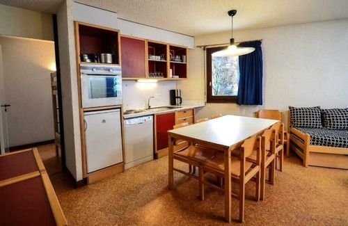 Lelex Appartement | VVF Club Essentiel Les Monts du Jura - 3 Pièces 7 Personnes Balcon - La Résidence