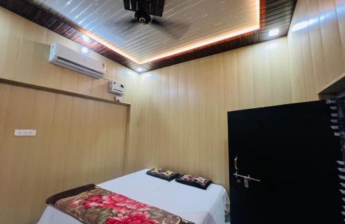 Misrikh Maison | Vyas gaddi Shree nath ji haveli