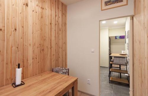 Old Town Appartement | Vysoká Apartman EMF/STP