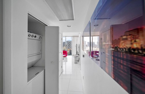 Downtown Miami Appartement | W Miami - LUXURY condo w/ Amazing Views