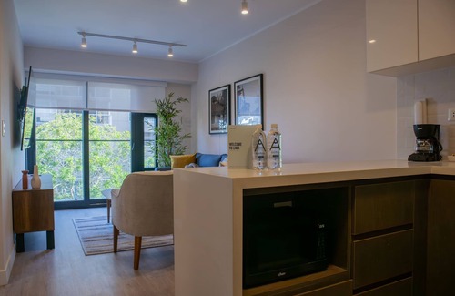 Leuro Appartement | w* | Striking 2BR w/Terrace in Miraflores