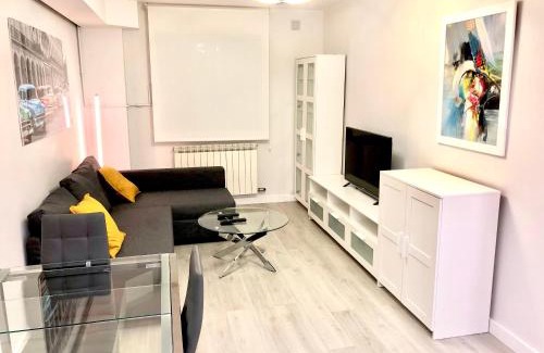 Leon Appartement | W W W GoyaHospitales es Bajo B