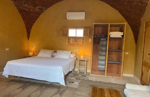Siwa Maison | WAFLA