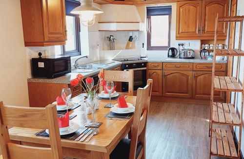 Garthmyl Cottage | WAGGONERS COTTAGE, familial et convivial à Garthmyl, Ref 983918