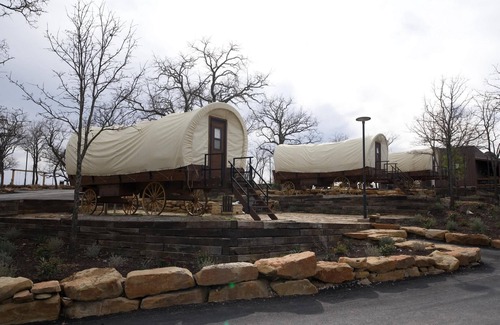 Bridgeport Maison | Wagon 3 - Charming West Wagon Getaway | Modern Comfort & Rustic Vibes