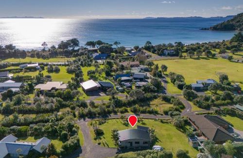 Kuaotunu Maison | Wai Whare - Kūaotunu Holiday Home
