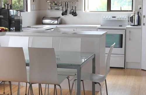 Waihi Beach Maison | Waihi Beach - Beach Front Bach