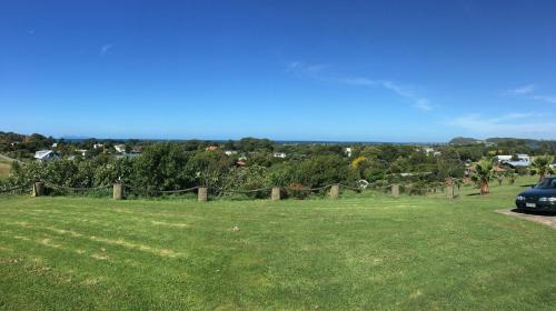 Athenree Maison | Waihi Beach Getaway-Studio, Ensuite & Private Deck