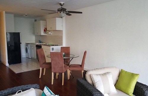 New Farm Appartement | waikiki studio spacieux