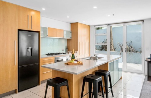 Taupo Maison | Base: 2 Extra: $30 2 Lowell Place