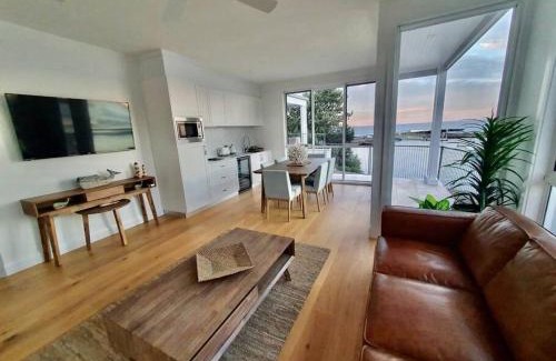 Shellharbour Maison | Wake up to the ocean at LegaSea
