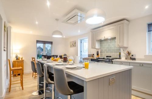 Diss Maison | Walcot House Stables