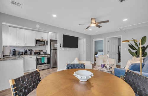Seaside Heights Maison | Walk 2 Beach with Towels & Linens, Coffee, BBQ Grill and AC
