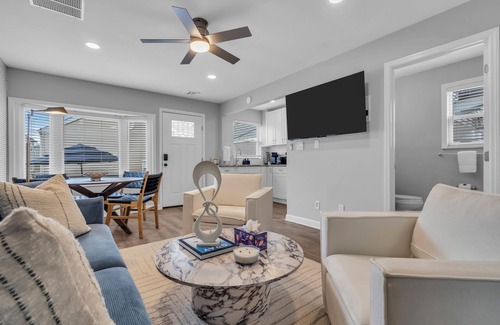 Seaside Heights Maison | Walk 2 Beach with Towels & Linens, Coffee, BBQ Grill and AC