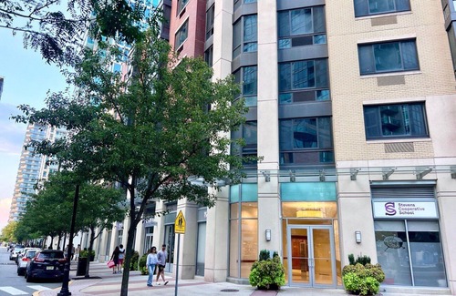 Hudson Exchange Appartement | Walk 3 min to Path station 1 bd one stop Manhattan in New Jersey