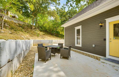 Excelsior Springs Maison | Walk Downtown Historic Home in Excelsior Springs